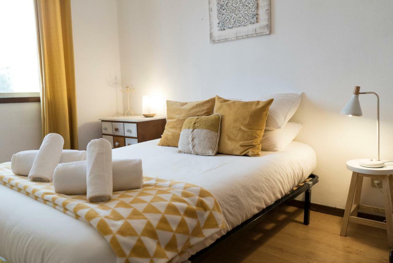 Pine Tree Apartment